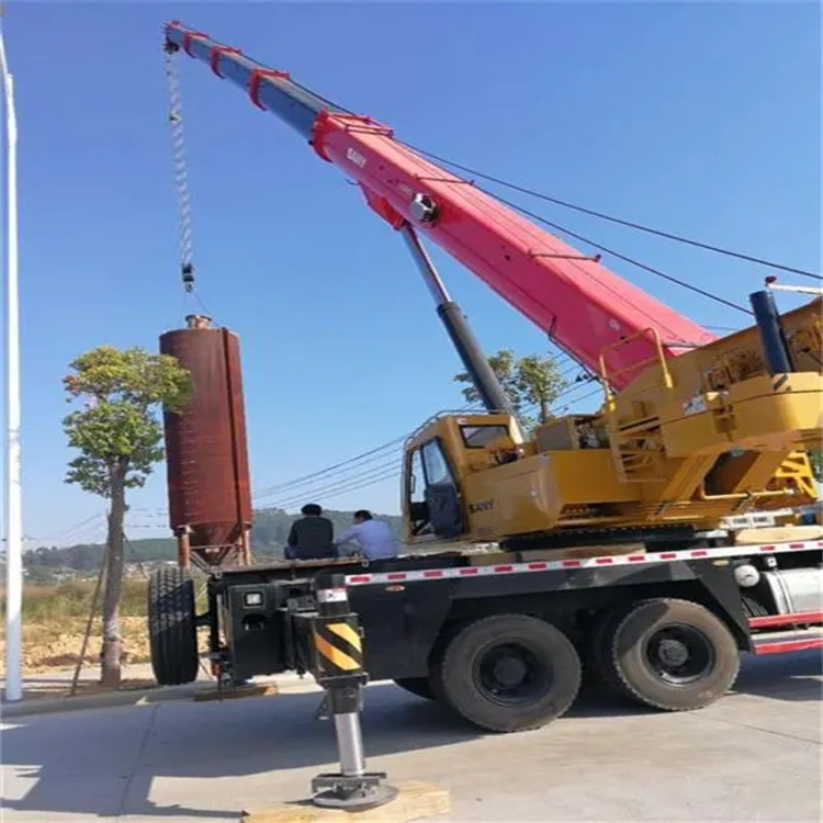 天等80吨吊车出租多少钱